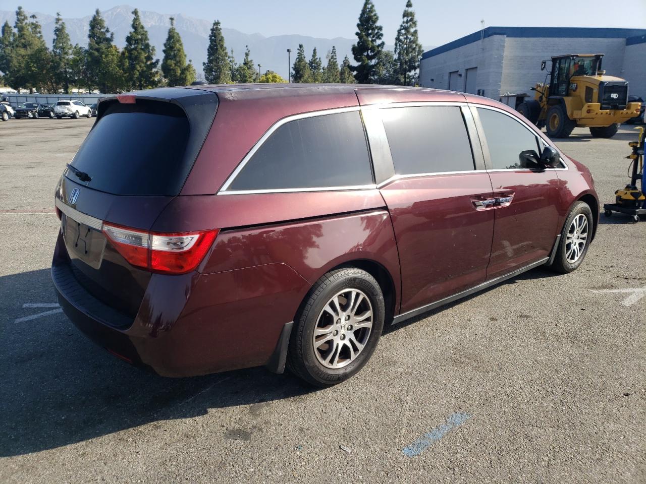 Photo 2 VIN: 5FNRL5H68CB018580 - HONDA ODYSSEY 