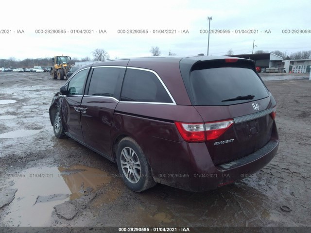 Photo 2 VIN: 5FNRL5H68DB008052 - HONDA ODYSSEY 