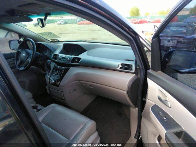 Photo 4 VIN: 5FNRL5H68DB073063 - HONDA ODYSSEY 