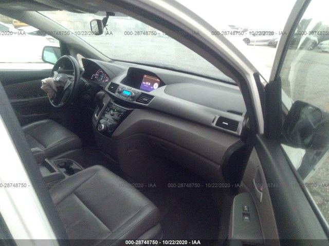 Photo 4 VIN: 5FNRL5H68DB084807 - HONDA ODYSSEY 