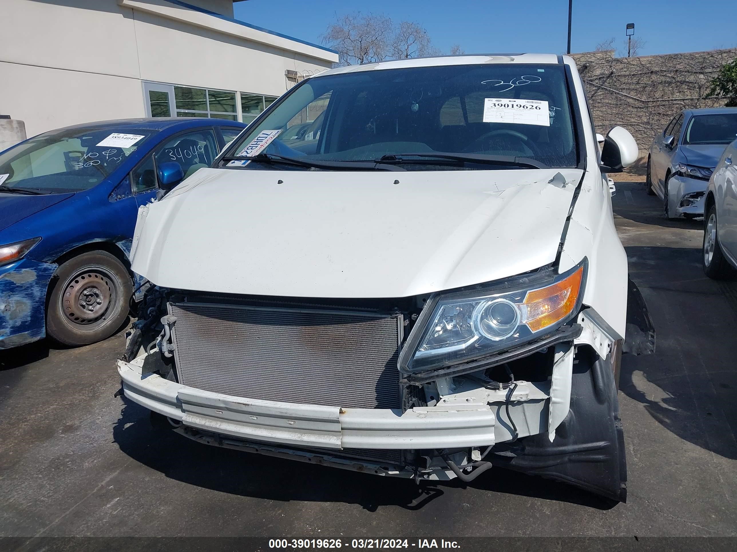 Photo 11 VIN: 5FNRL5H68EB048729 - HONDA ODYSSEY 