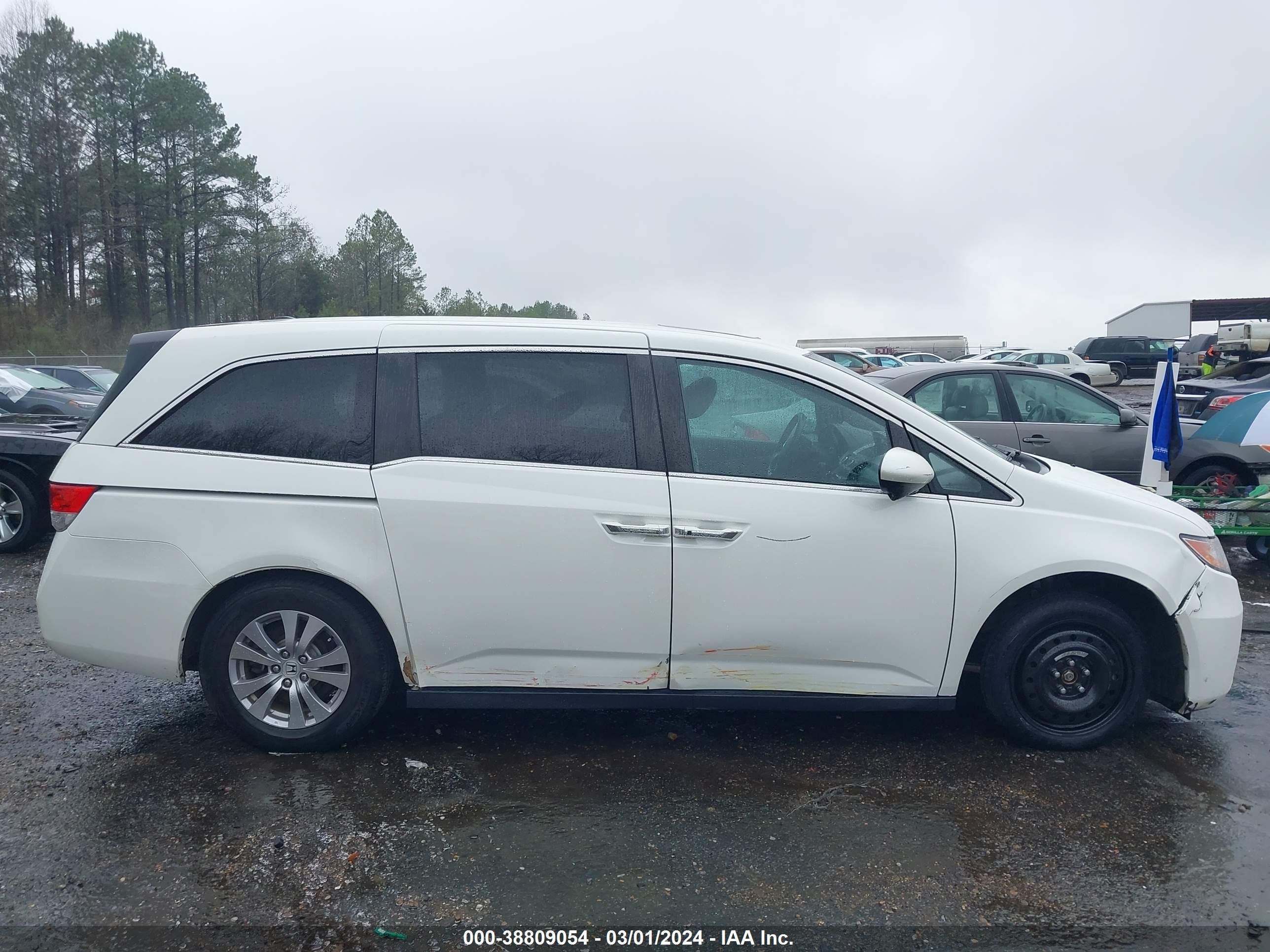 Photo 12 VIN: 5FNRL5H68EB126300 - HONDA ODYSSEY 