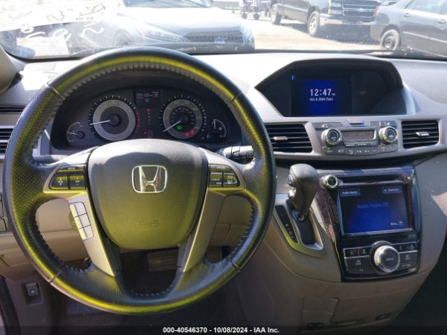 Photo 6 VIN: 5FNRL5H68FB111846 - HONDA ODYSSEY 