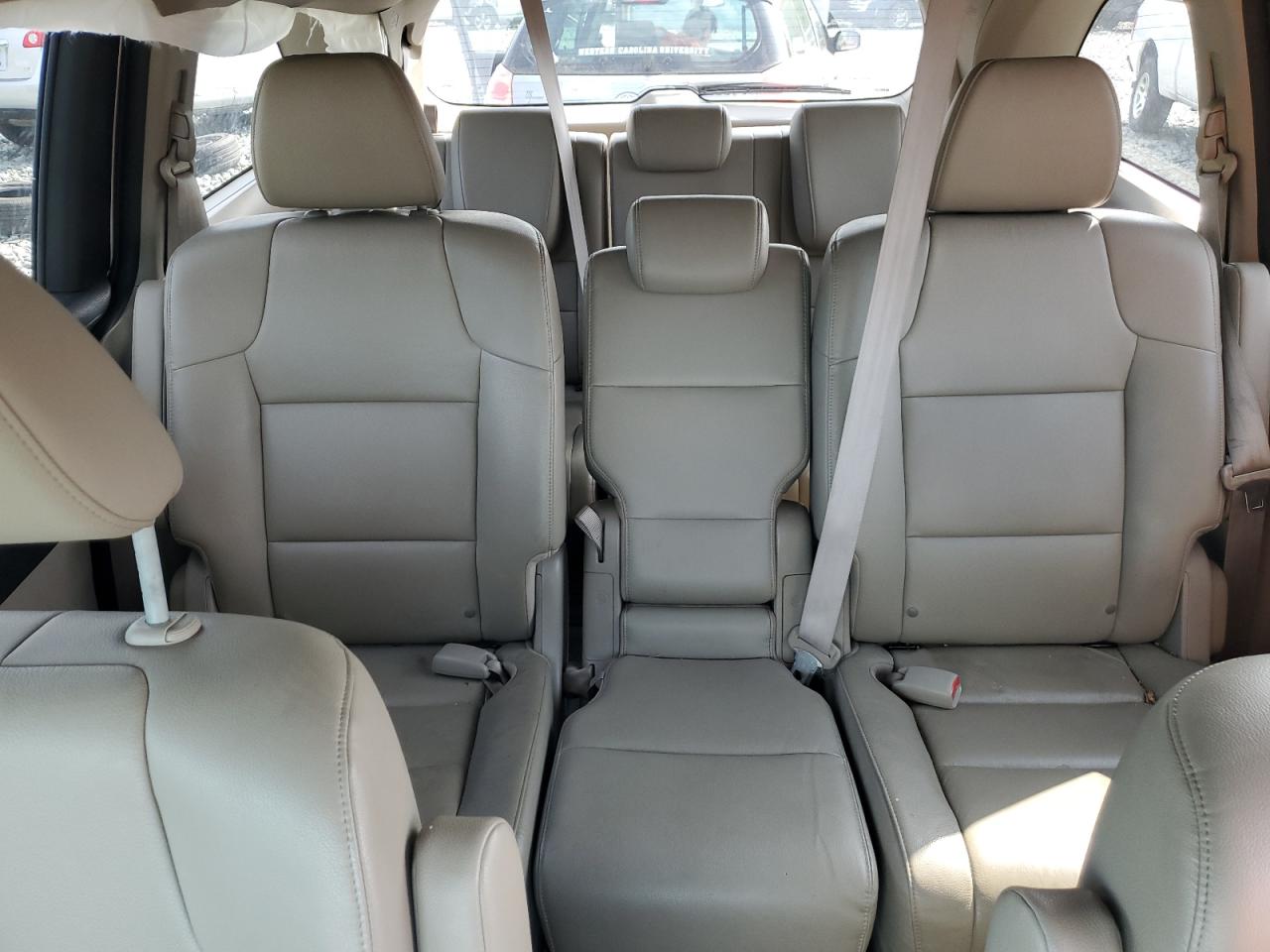 Photo 9 VIN: 5FNRL5H68GB057692 - HONDA ODYSSEY 