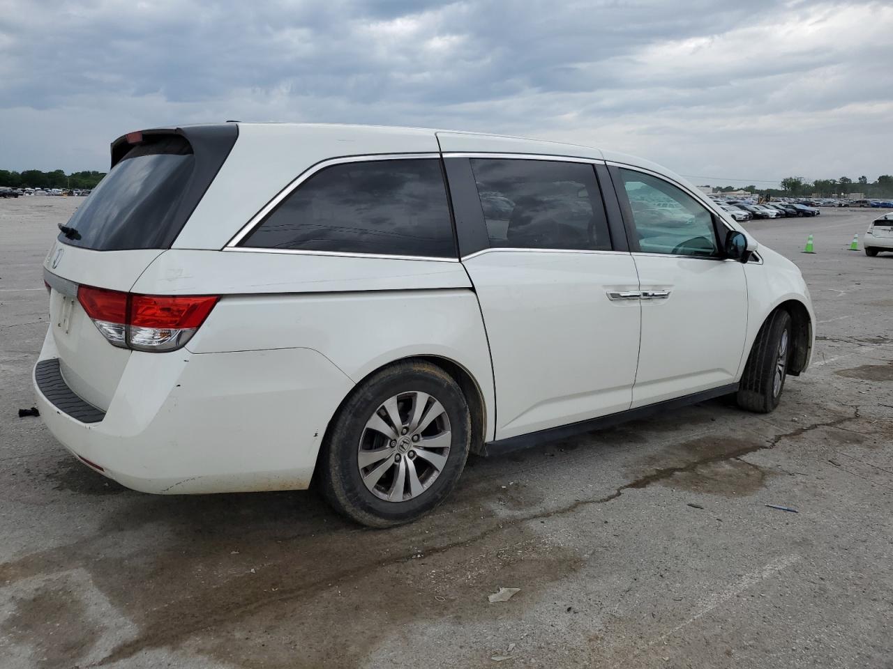 Photo 2 VIN: 5FNRL5H68HB026850 - HONDA ODYSSEY 