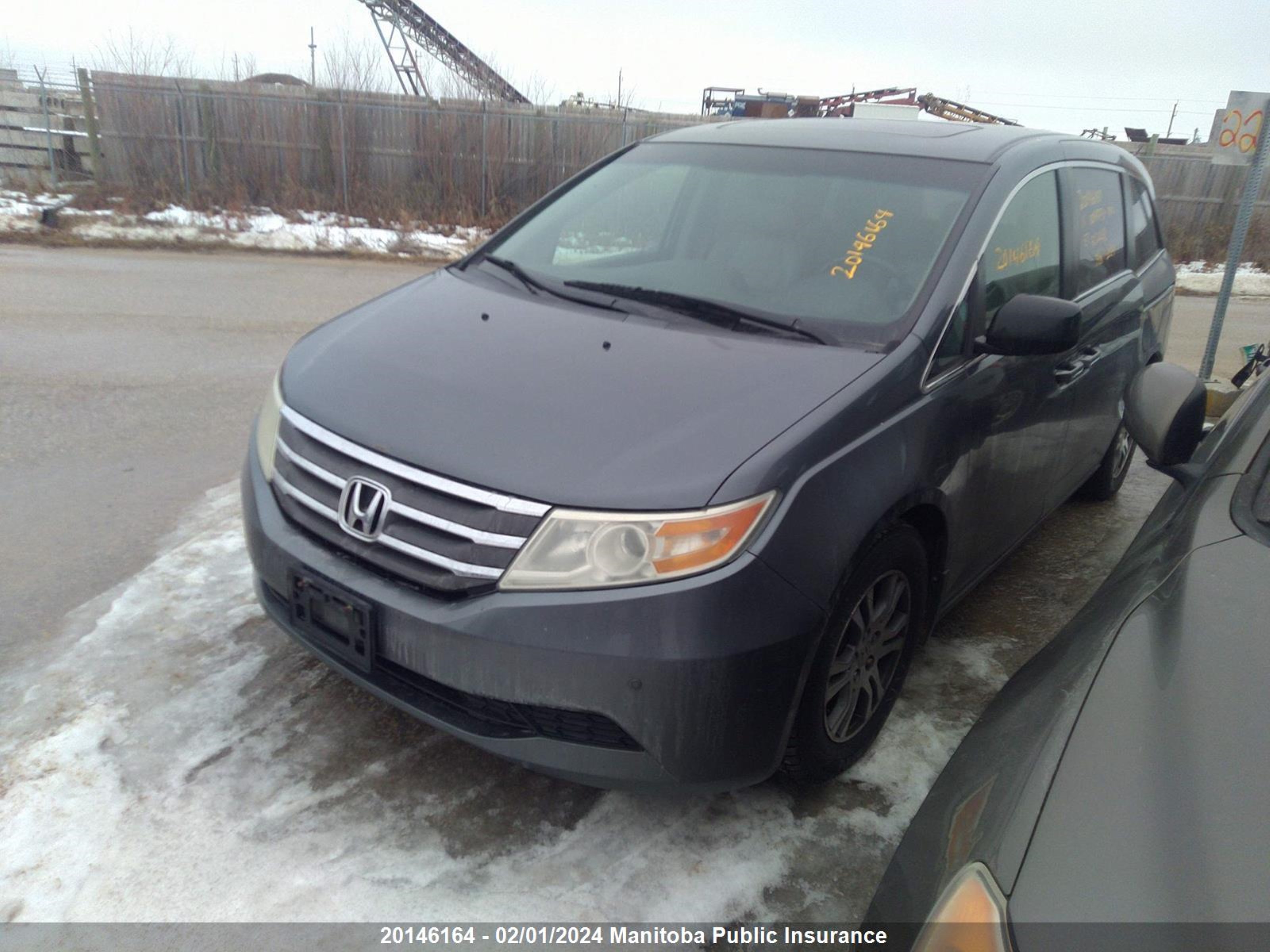 Photo 1 VIN: 5FNRL5H69BB502028 - HONDA ODYSSEY 