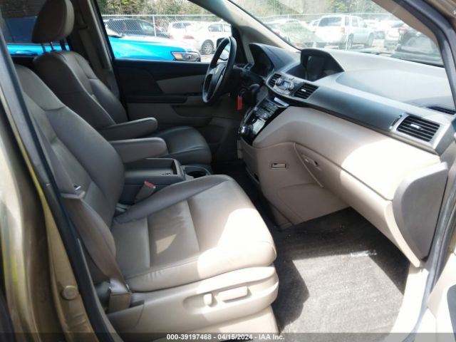 Photo 4 VIN: 5FNRL5H69CB028647 - HONDA ODYSSEY 