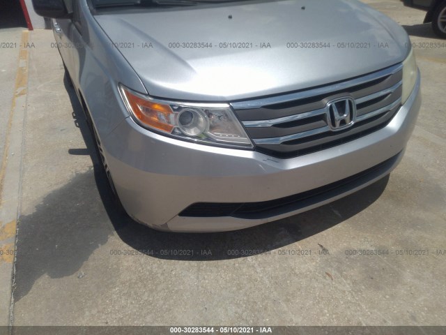 Photo 5 VIN: 5FNRL5H69CB030012 - HONDA ODYSSEY 