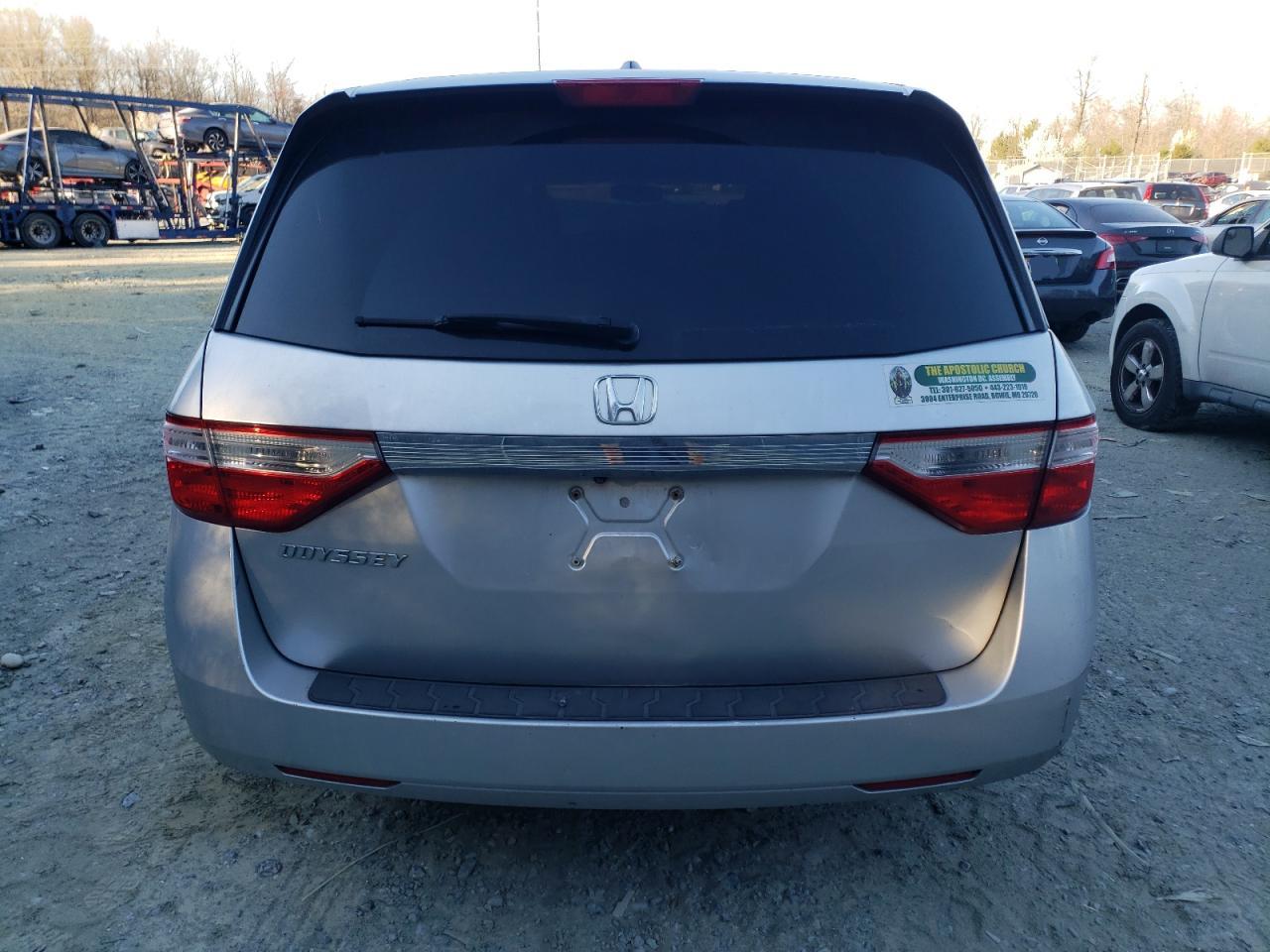 Photo 5 VIN: 5FNRL5H69CB032598 - HONDA ODYSSEY 