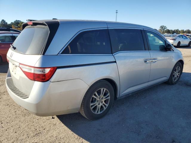 Photo 2 VIN: 5FNRL5H69CB134032 - HONDA ODYSSEY EX 