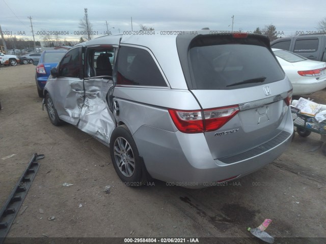 Photo 2 VIN: 5FNRL5H69DB048057 - HONDA ODYSSEY 