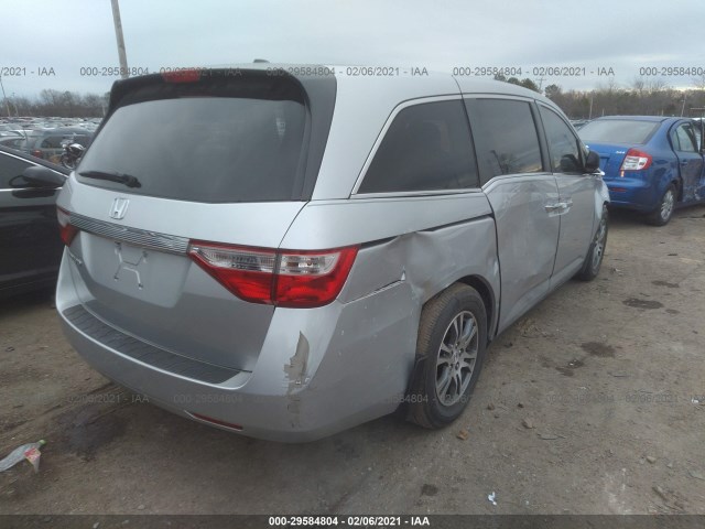 Photo 3 VIN: 5FNRL5H69DB048057 - HONDA ODYSSEY 