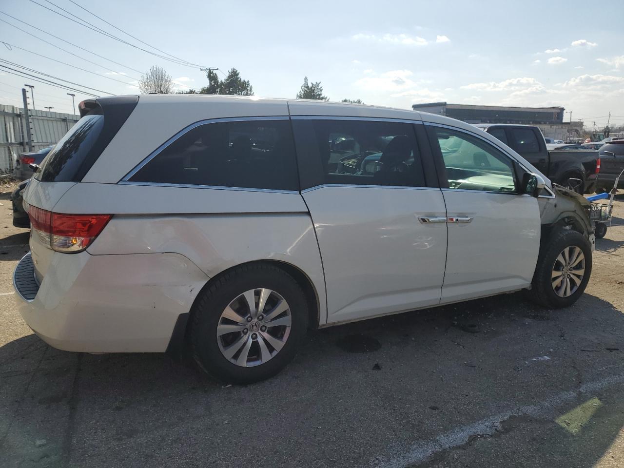 Photo 2 VIN: 5FNRL5H69FB021167 - HONDA ODYSSEY 