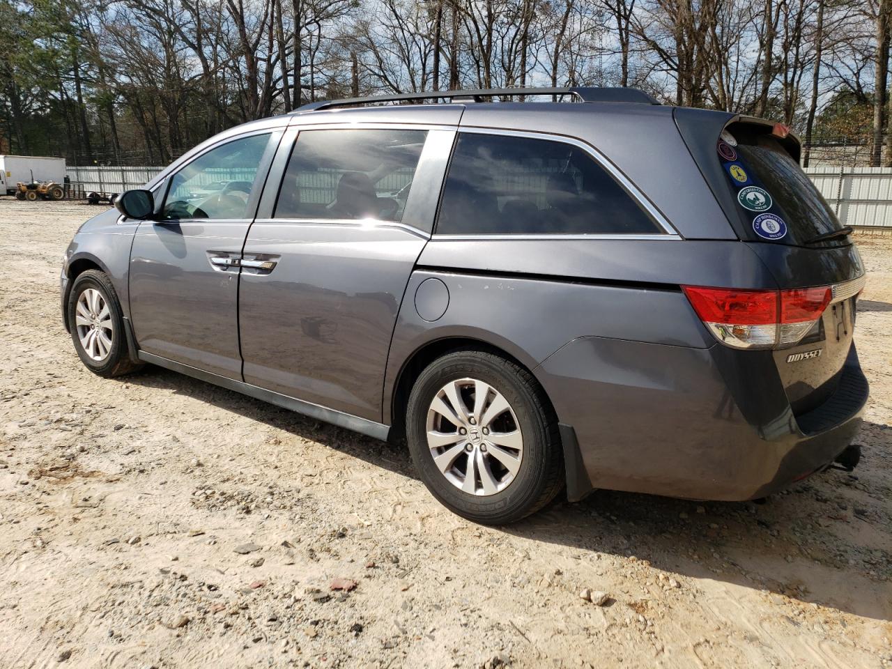 Photo 1 VIN: 5FNRL5H69FB095804 - HONDA ODYSSEY 