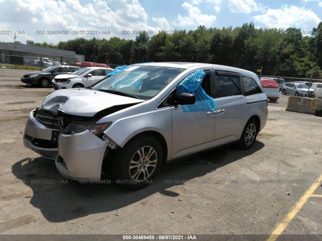 Photo 1 VIN: 5FNRL5H6XBB001813 - HONDA ODYSSEY 