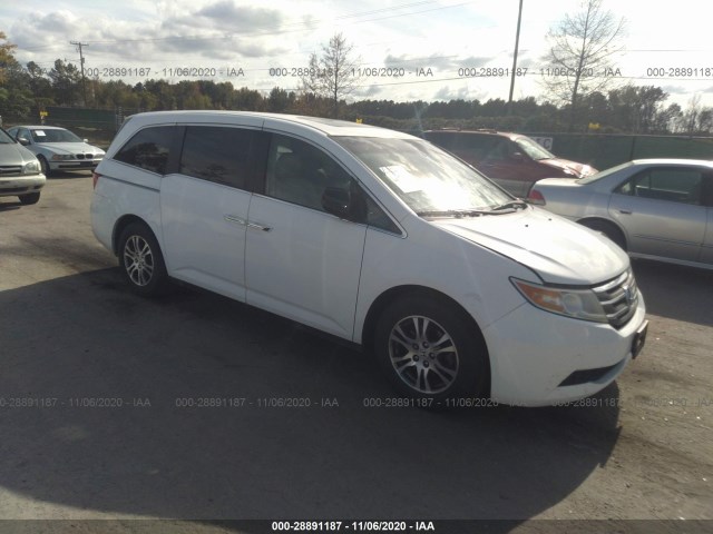 Photo 0 VIN: 5FNRL5H6XBB008311 - HONDA ODYSSEY 