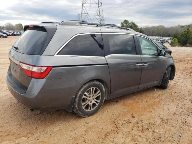 Photo 2 VIN: 5FNRL5H6XBB025898 - HONDA ODYSSEY EX 