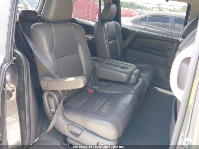 Photo 7 VIN: 5FNRL5H6XBB039610 - HONDA ODYSSEY 