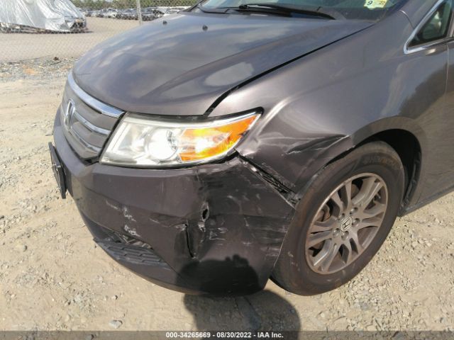 Photo 5 VIN: 5FNRL5H6XBB057721 - HONDA ODYSSEY 