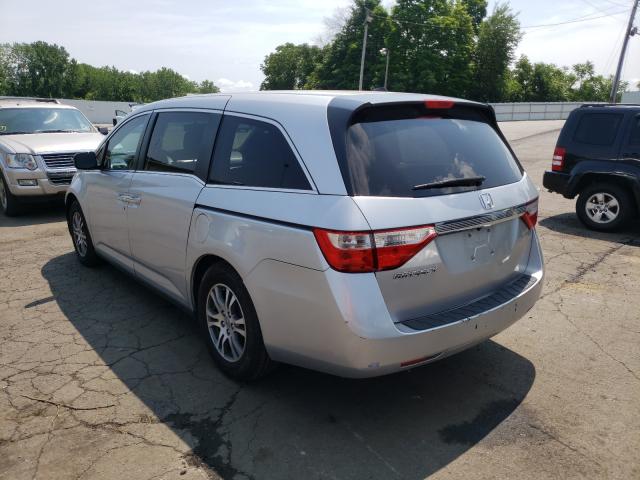 Photo 2 VIN: 5FNRL5H6XBB058349 - HONDA ODYSSEY EX 