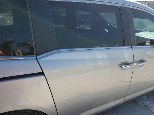 Photo 10 VIN: 5FNRL5H6XBB068556 - HONDA ODYSSEY EX 