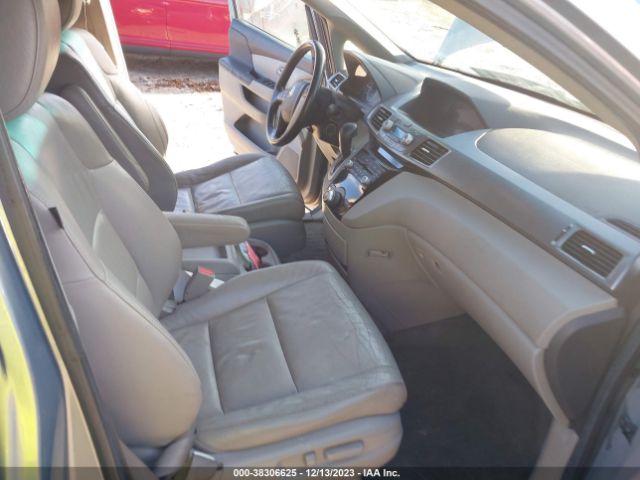 Photo 4 VIN: 5FNRL5H6XBB095496 - HONDA ODYSSEY 