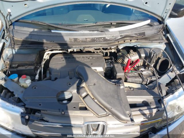 Photo 9 VIN: 5FNRL5H6XBB095496 - HONDA ODYSSEY 