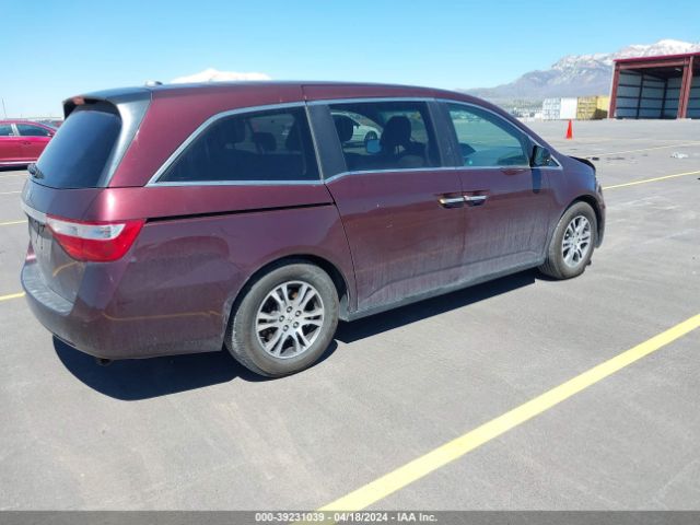 Photo 3 VIN: 5FNRL5H6XCB055596 - HONDA ODYSSEY 