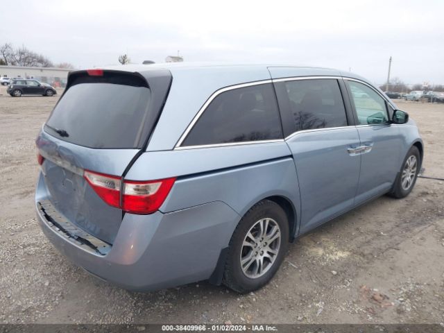 Photo 3 VIN: 5FNRL5H6XCB066372 - HONDA ODYSSEY 