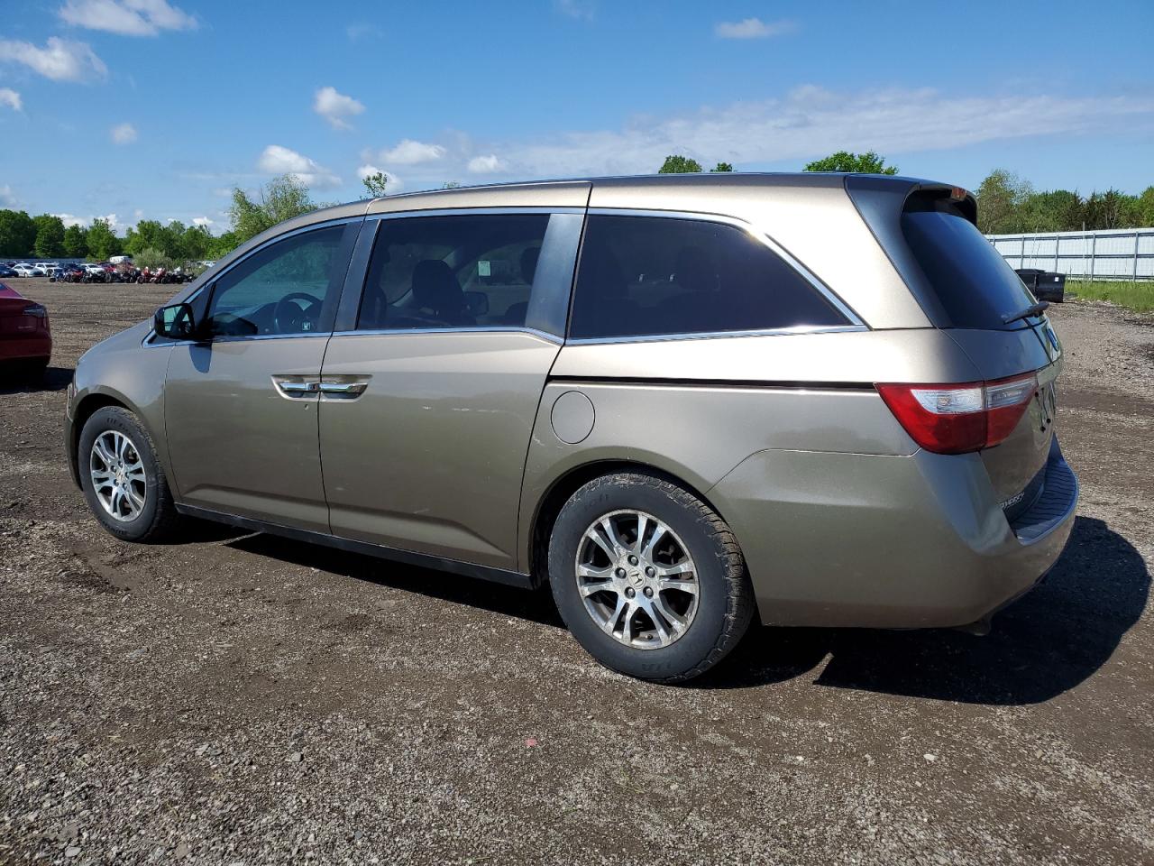 Photo 1 VIN: 5FNRL5H6XCB144553 - HONDA ODYSSEY 