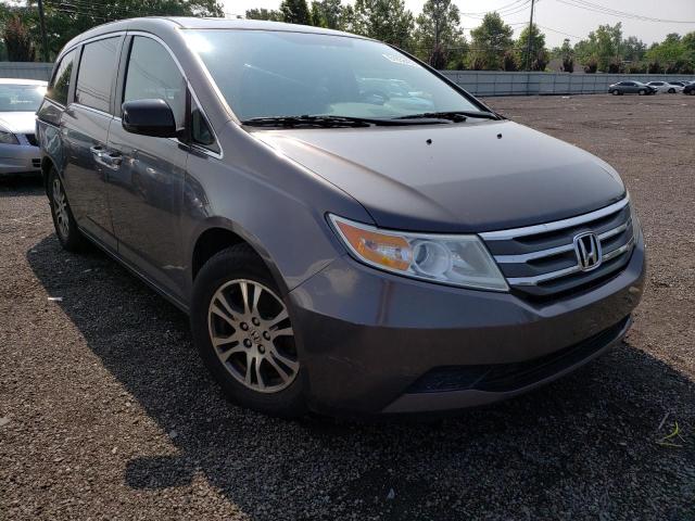 Photo 3 VIN: 5FNRL5H6XDB026438 - HONDA ODYSSEY EX 