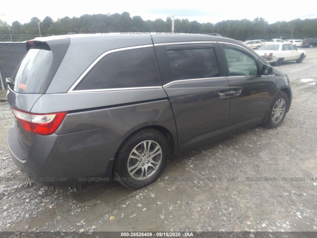 Photo 3 VIN: 5FNRL5H6XDB045488 - HONDA ODYSSEY 