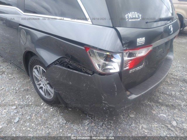 Photo 5 VIN: 5FNRL5H6XDB045488 - HONDA ODYSSEY 