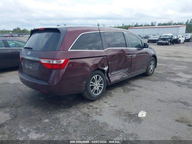 Photo 3 VIN: 5FNRL5H6XDB065482 - HONDA ODYSSEY 