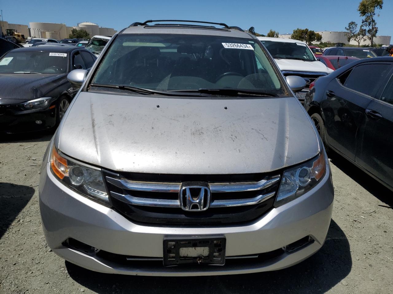 Photo 4 VIN: 5FNRL5H6XEB072319 - HONDA ODYSSEY 