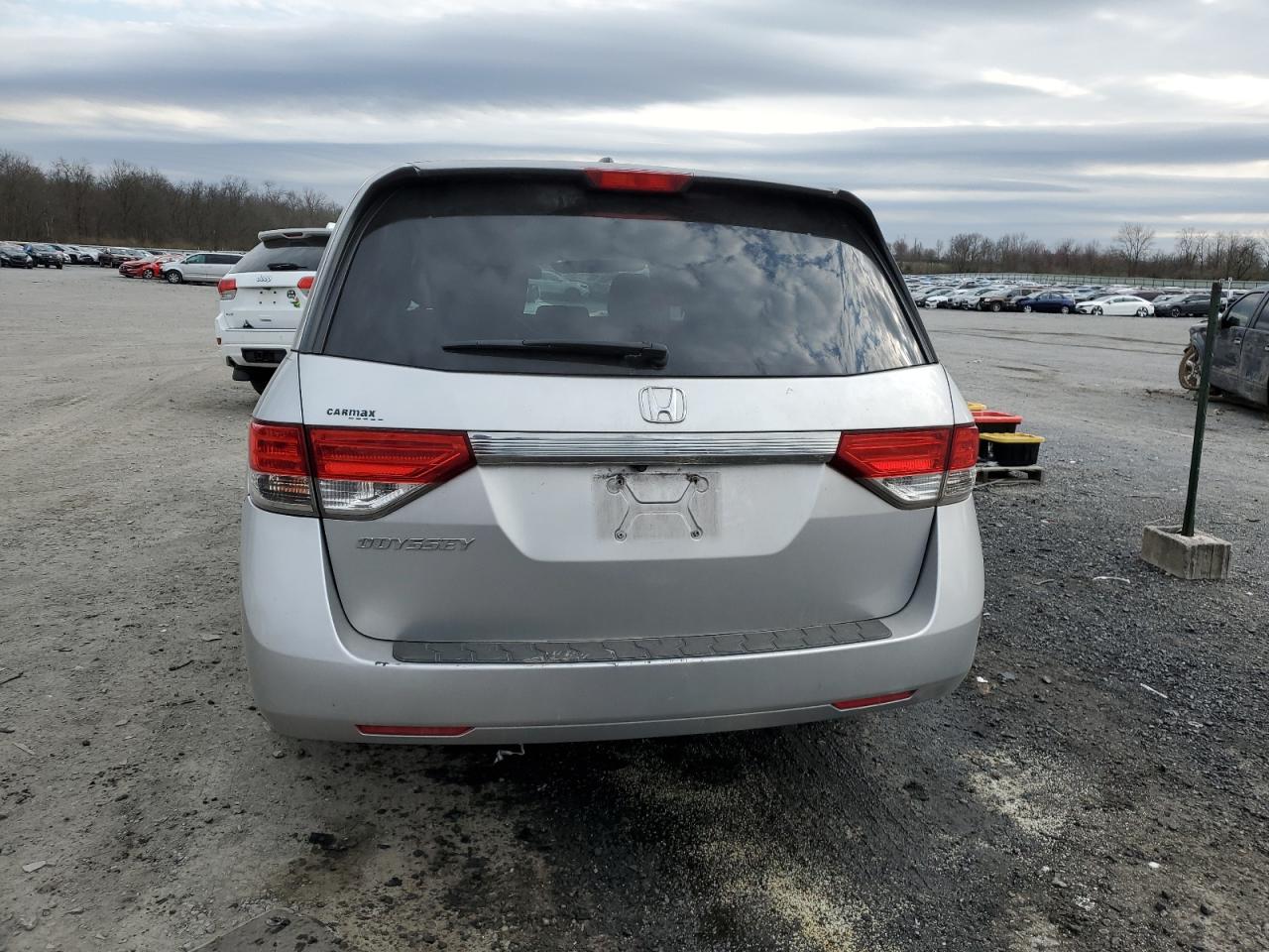 Photo 5 VIN: 5FNRL5H6XEB109210 - HONDA ODYSSEY 