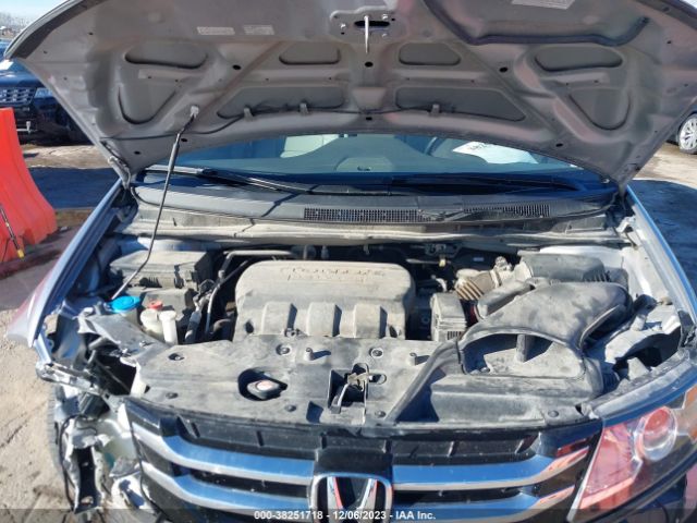 Photo 9 VIN: 5FNRL5H6XGB063638 - HONDA ODYSSEY 