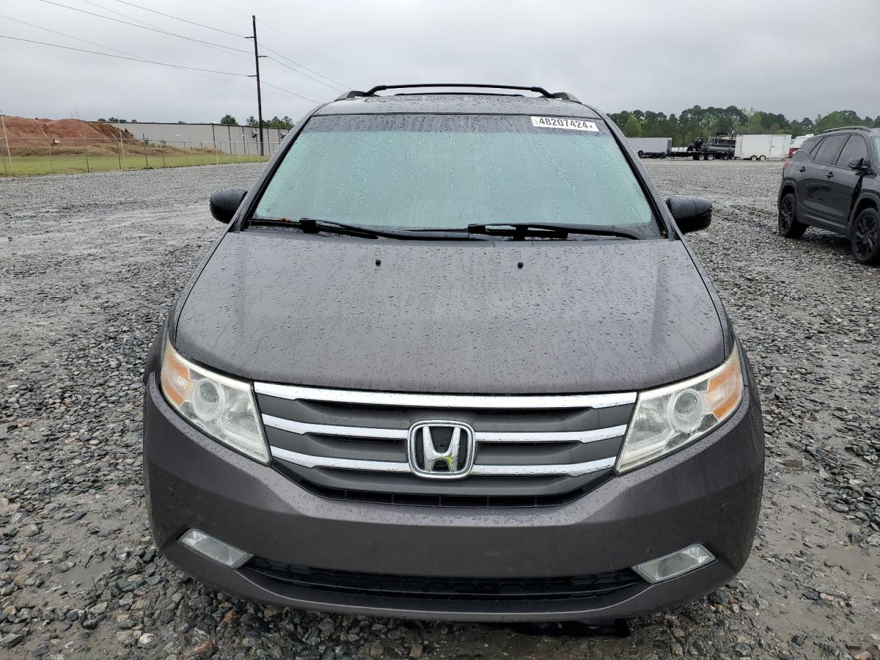 Photo 4 VIN: 5FNRL5H90DB002904 - HONDA ODYSSEY 