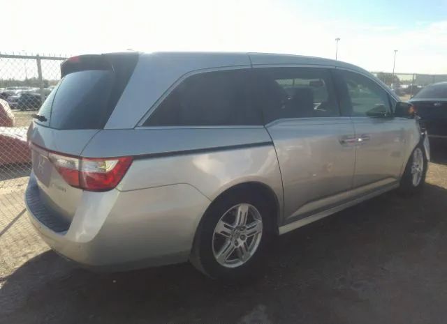 Photo 3 VIN: 5FNRL5H90DB050953 - HONDA ODYSSEY 