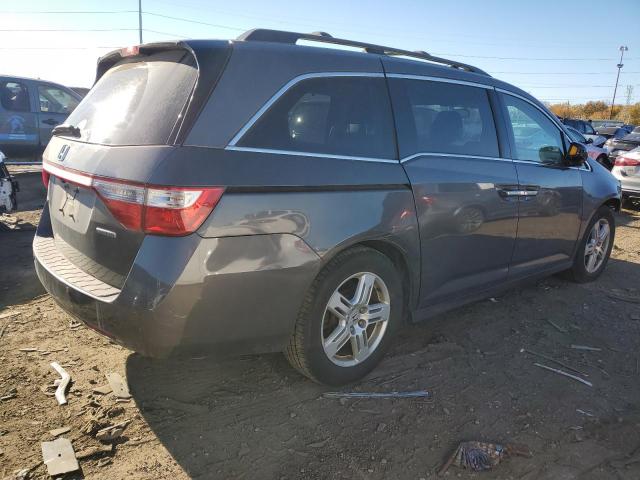 Photo 2 VIN: 5FNRL5H90DB070880 - HONDA ODYSSEY TO 