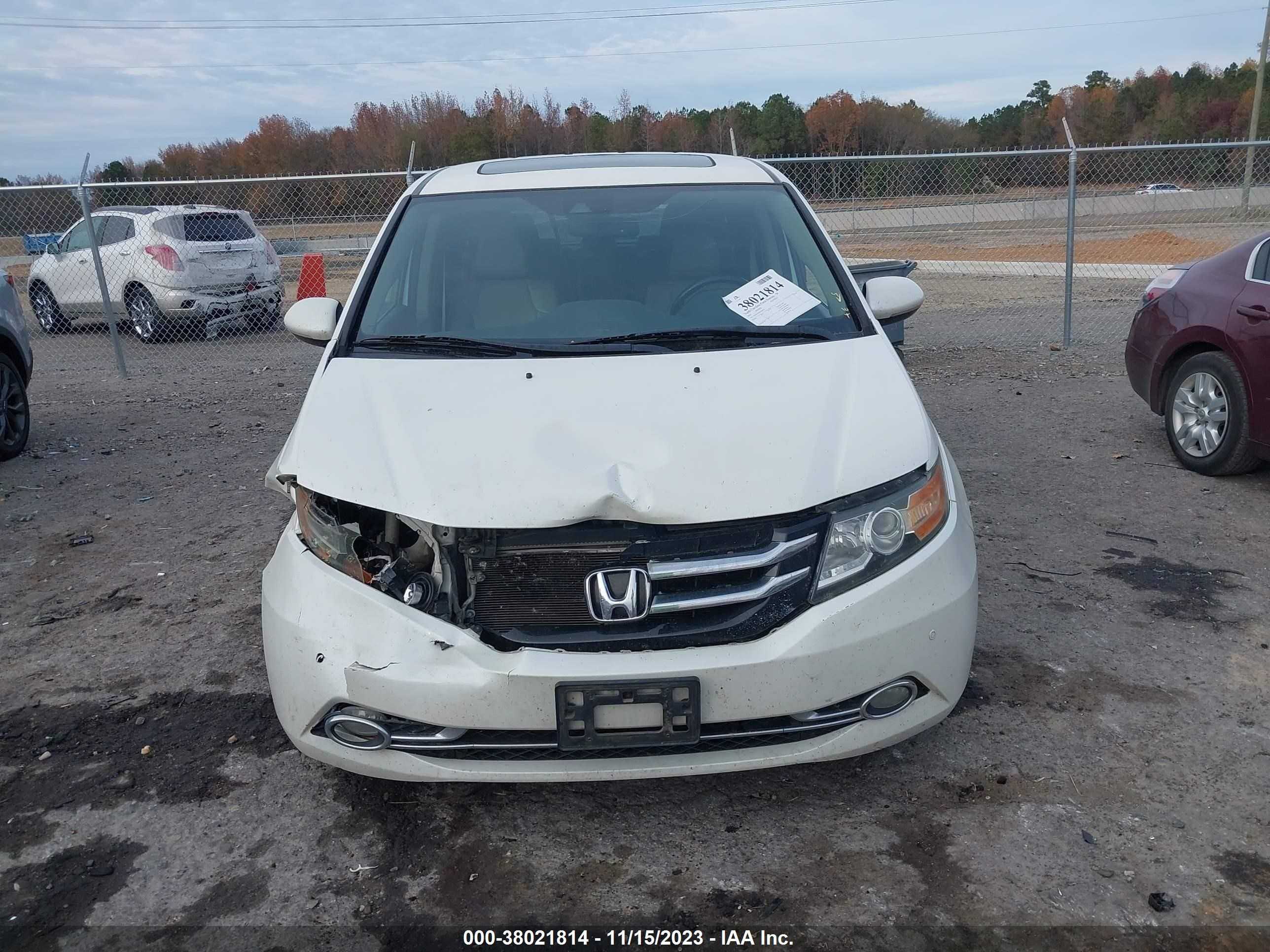 Photo 11 VIN: 5FNRL5H90EB009255 - HONDA ODYSSEY 