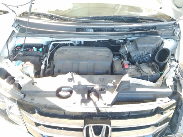 Photo 6 VIN: 5FNRL5H90FB124830 - HONDA ODYSSEY TO 