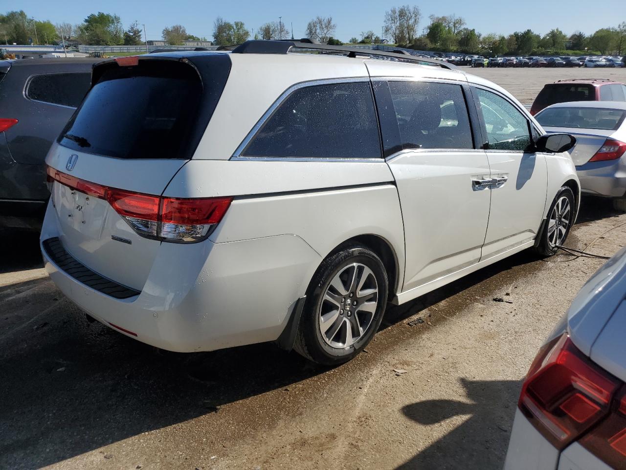 Photo 2 VIN: 5FNRL5H90GB059219 - HONDA ODYSSEY 