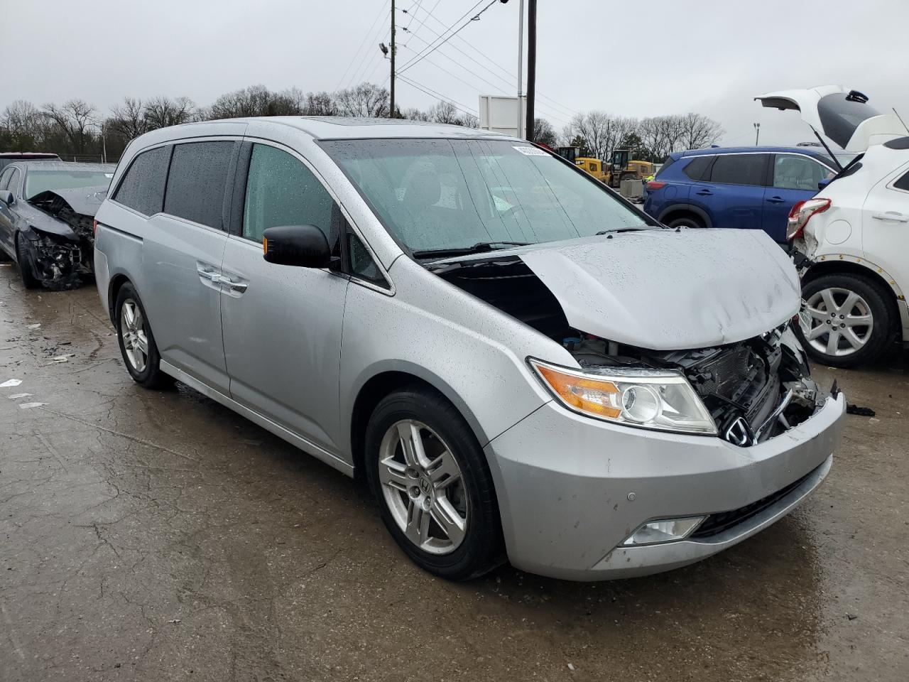 Photo 3 VIN: 5FNRL5H91CB121365 - HONDA ODYSSEY 