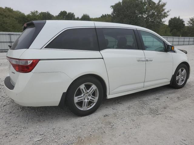 Photo 2 VIN: 5FNRL5H91DB010994 - HONDA ODYSSEY TO 