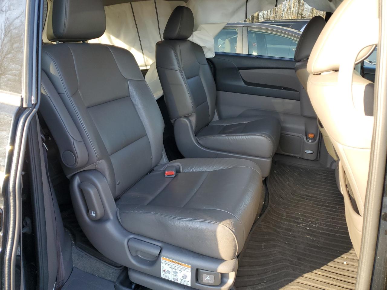 Photo 10 VIN: 5FNRL5H91FB065559 - HONDA ODYSSEY 