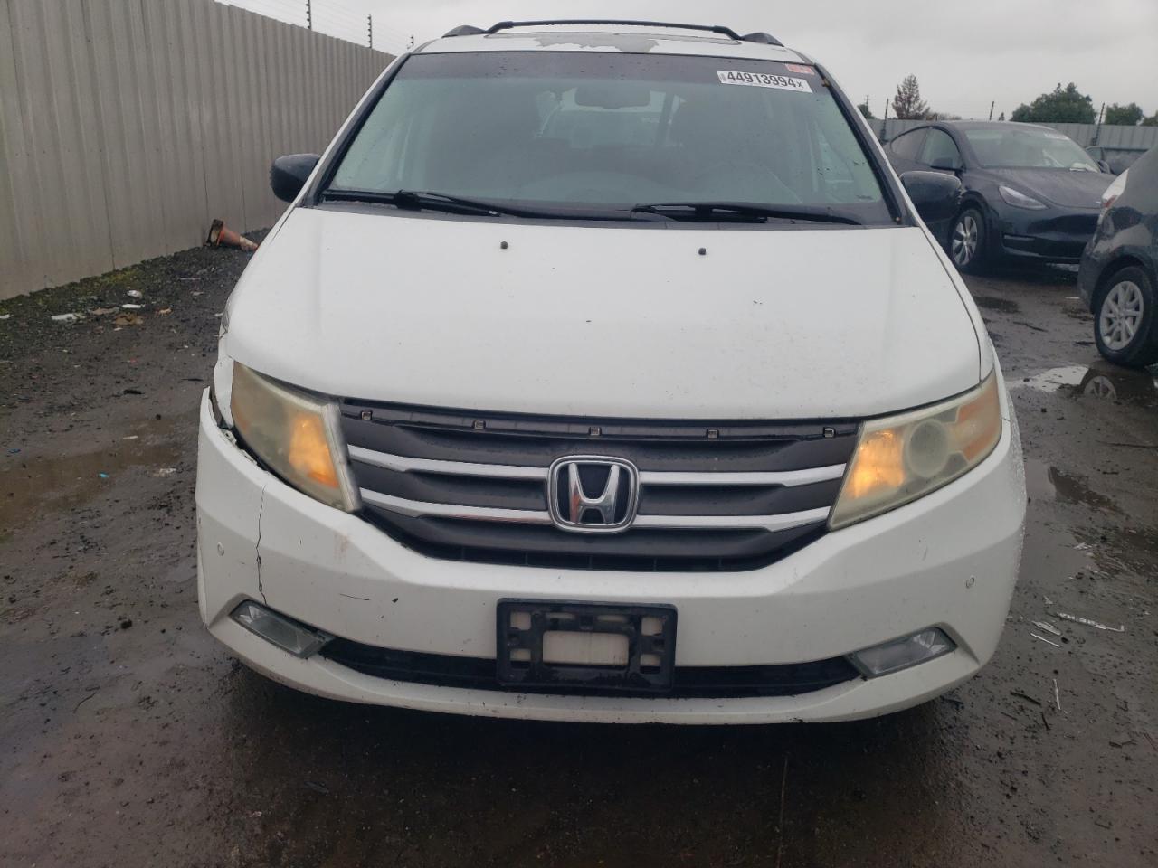 Photo 4 VIN: 5FNRL5H92BB075706 - HONDA ODYSSEY 