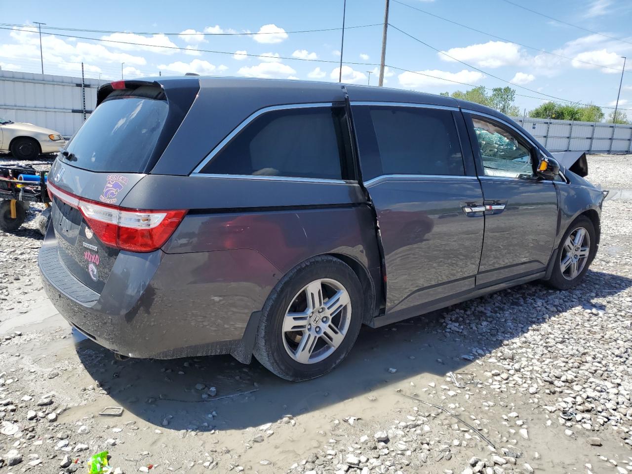 Photo 2 VIN: 5FNRL5H94DB054553 - HONDA ODYSSEY 