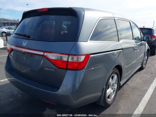 Photo 3 VIN: 5FNRL5H95DB034330 - HONDA ODYSSEY 