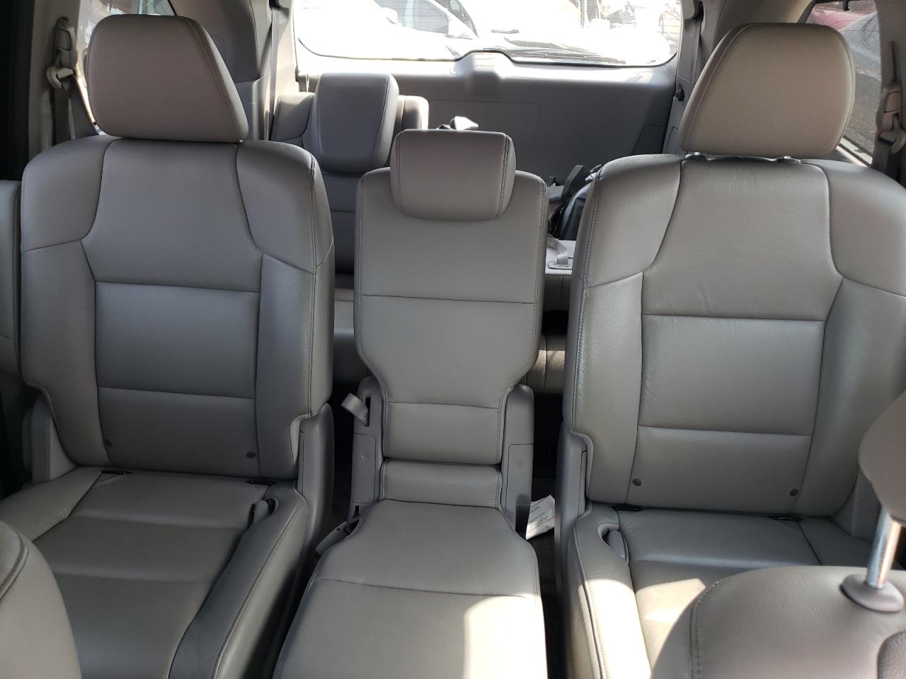 Photo 9 VIN: 5FNRL5H95FB064205 - HONDA ODYSSEY 